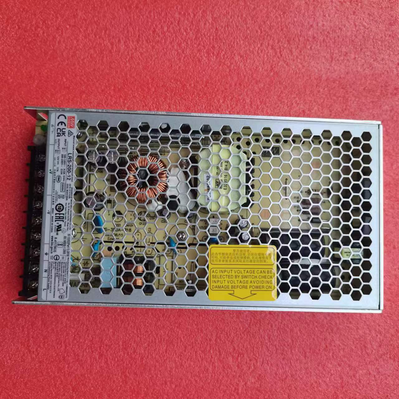 محول طاقة MEAN WELL LRS-200 أص - مراجعة 3D Printer Power Supply وسعره