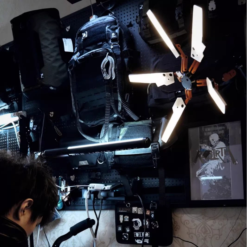 مصباح LED للتحكم عن بعد على شك - مراجعة 3D Printing Examples وسعره